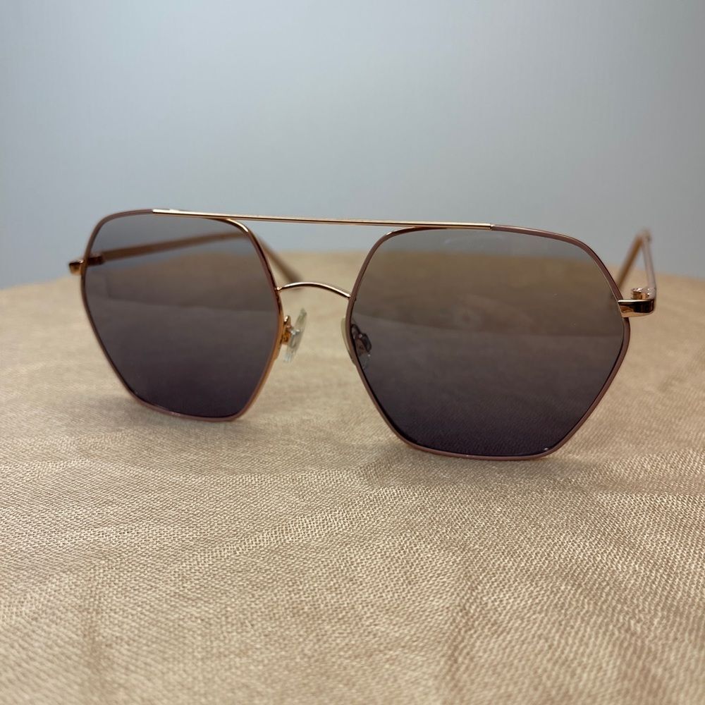 Laundry by Design Sunglasses Hexagon Black lenses with Rose Gold